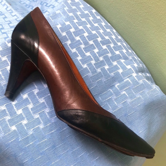 Fendi Women's Black & Brown Shoes - Picture 9 of 11